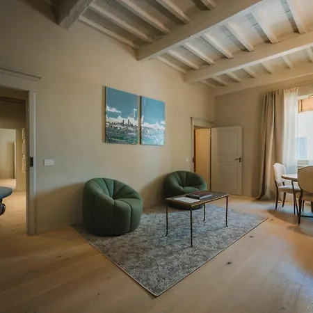 Palazzo Lucchini Bed and breakfast